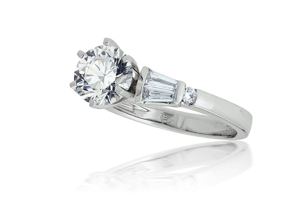 Halo Setting Engagement Rings: The Complete Guide